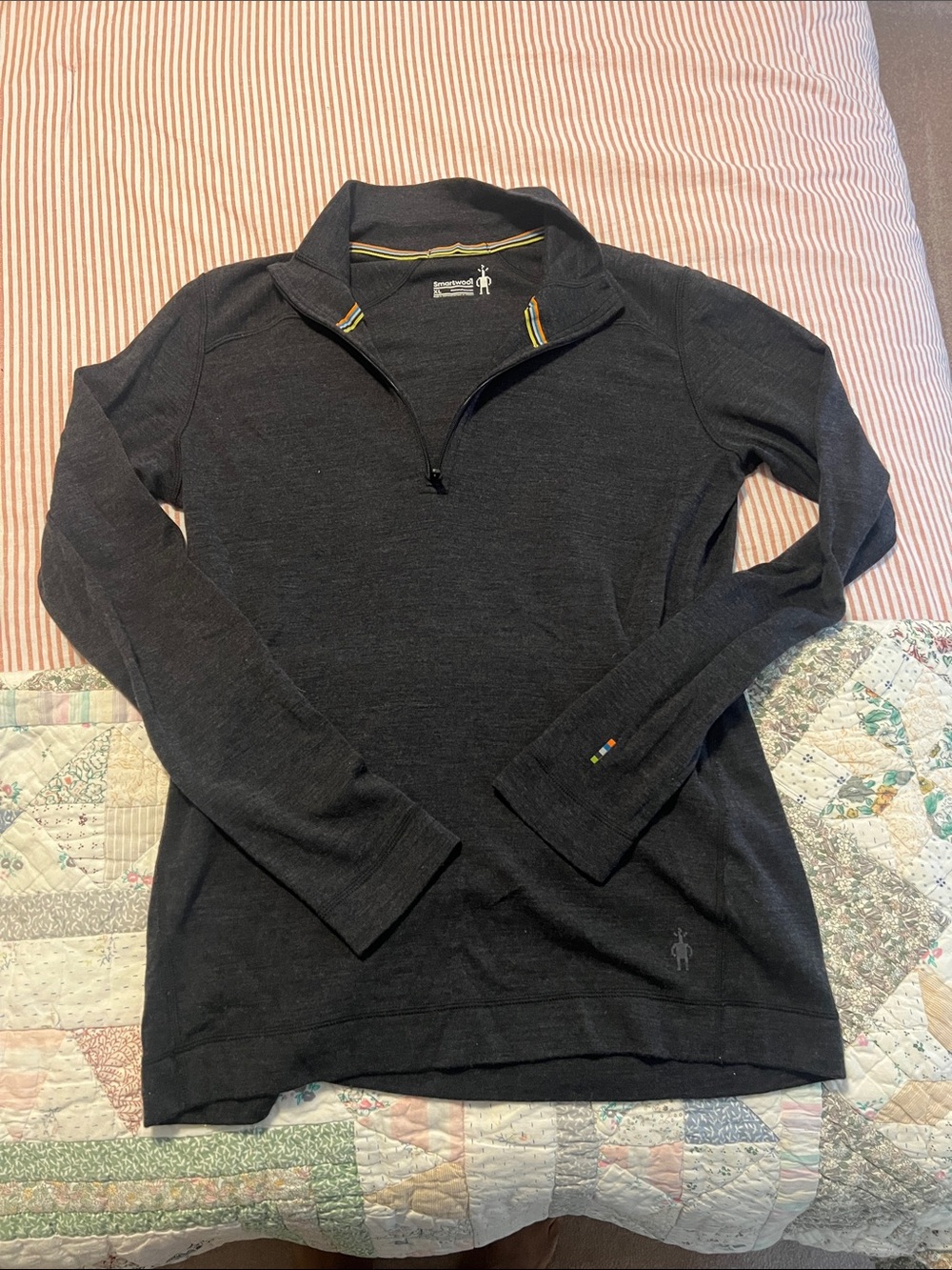 Smartwool Charcoal Women's XL Merino Pullover with Multicolor Trim